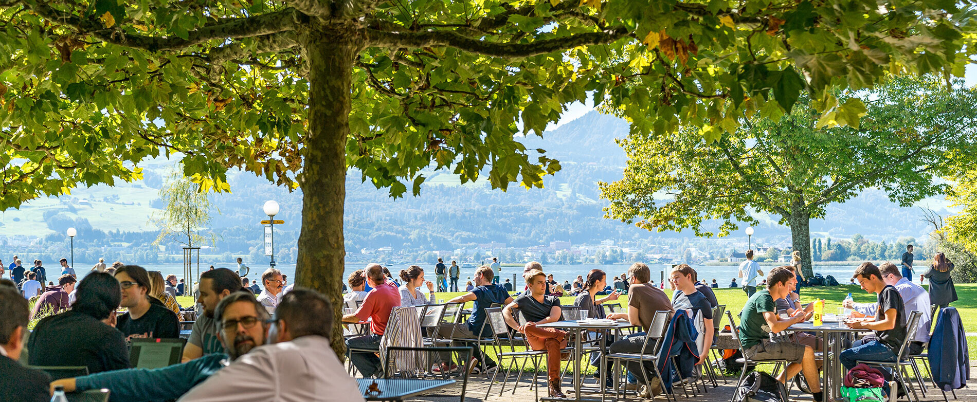Der Mensagarten am Campus Rapperswil Der Mensagarten am Campus Rapperswil
