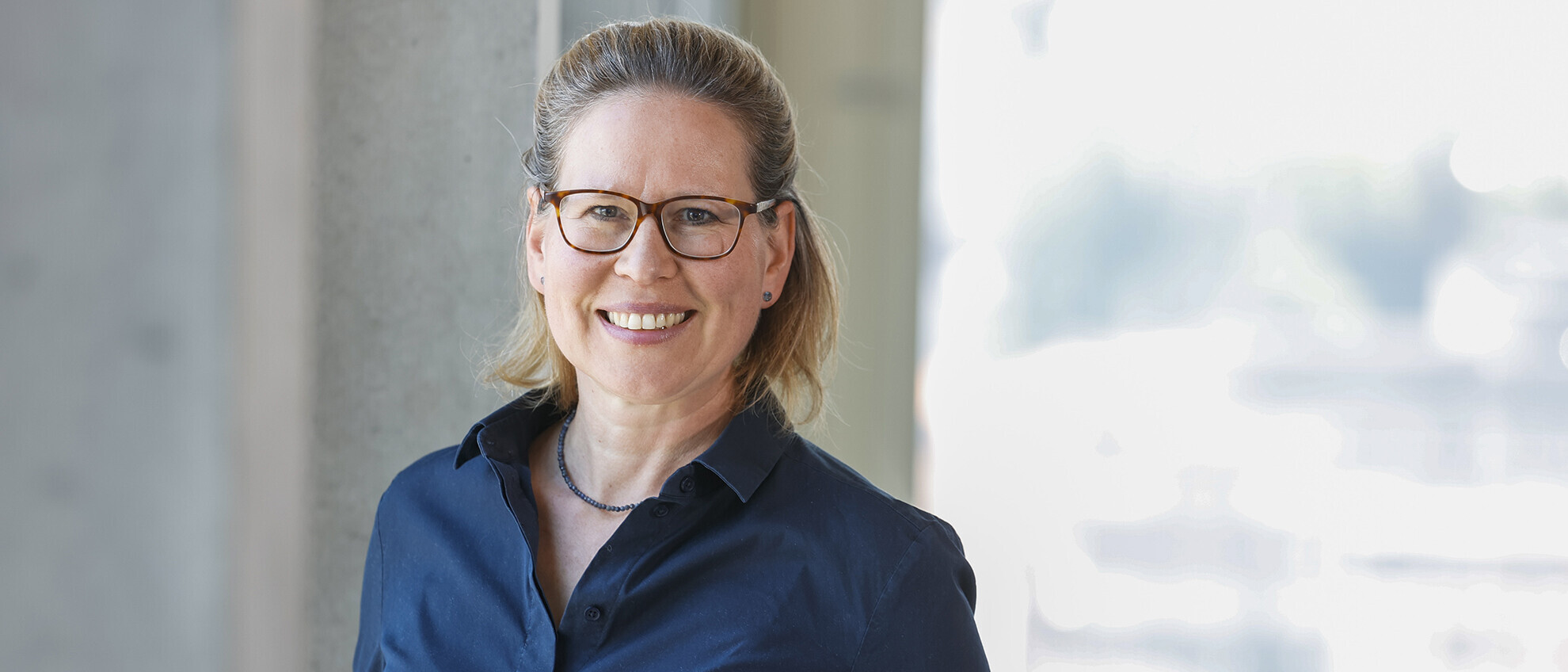 Nicole Bischof, Professorin für Organisation und Leadership an der OST und Co-Autorin des Buches «New Leadership in neuen Organisationsdesigns. Learning Journeys für mehr Selbstorganisation».