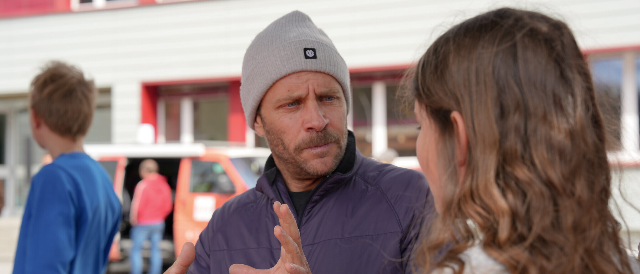 Eltern tragen Verantwortung für den Umgang ihrer Kinder in den sozialen Medien.