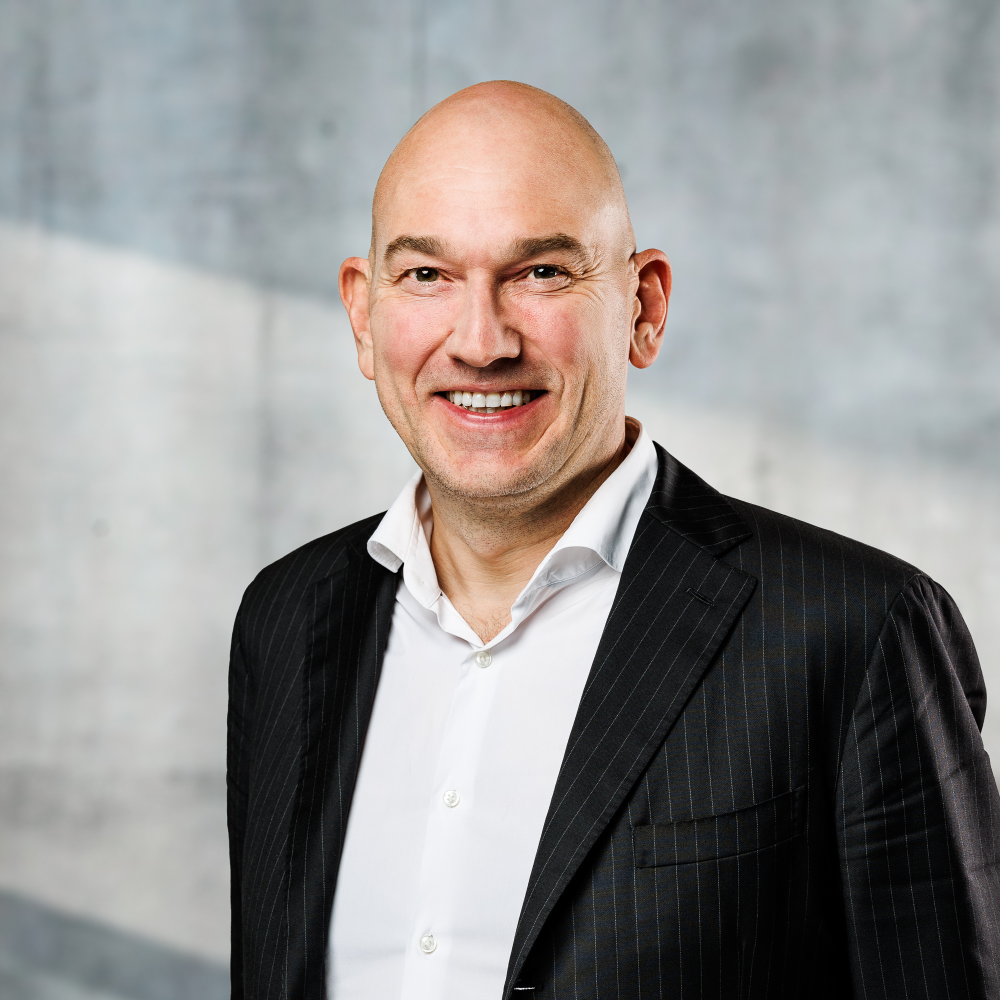 Prof. Laurent Metzger, Dean, School of Computer Science